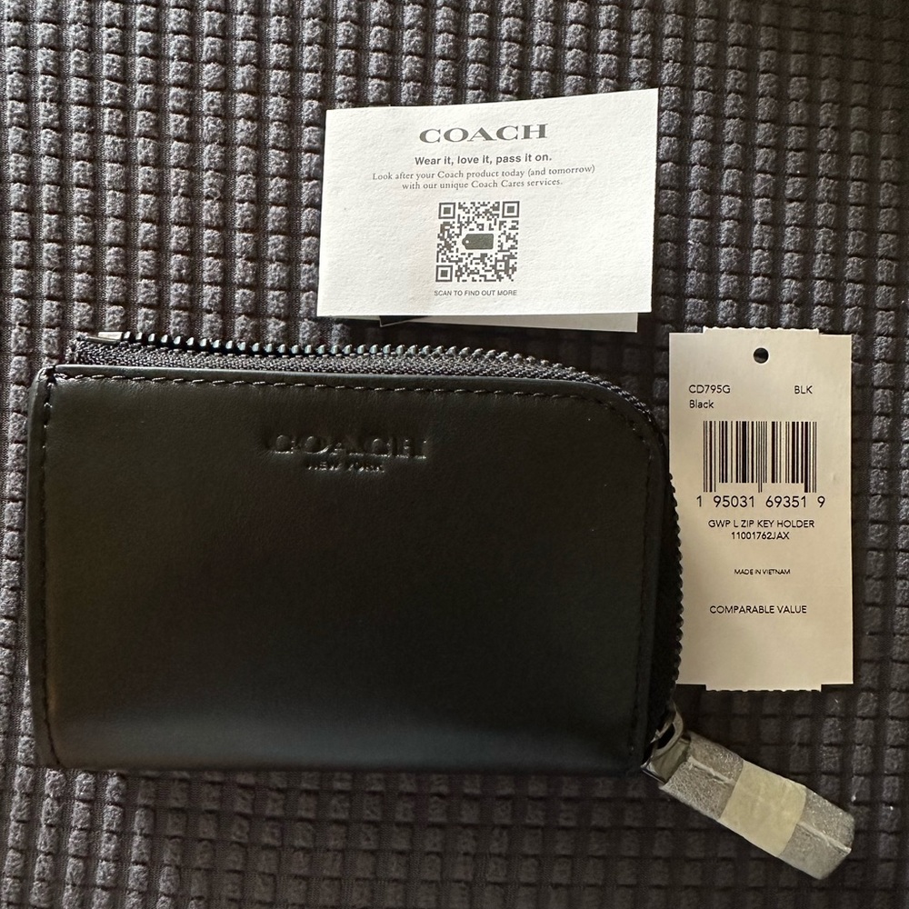 Coach L Zip Key Holder